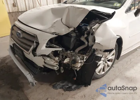 2016 Subaru Legacy 2.5I Premium из США, поврежденный, VIN 4S3BNAD62G3040961